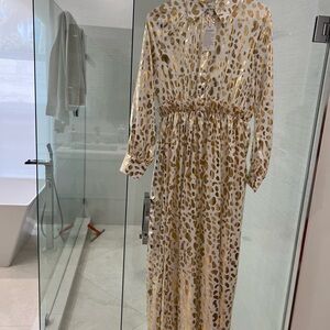 Elegant Gold and White Maxi Dress